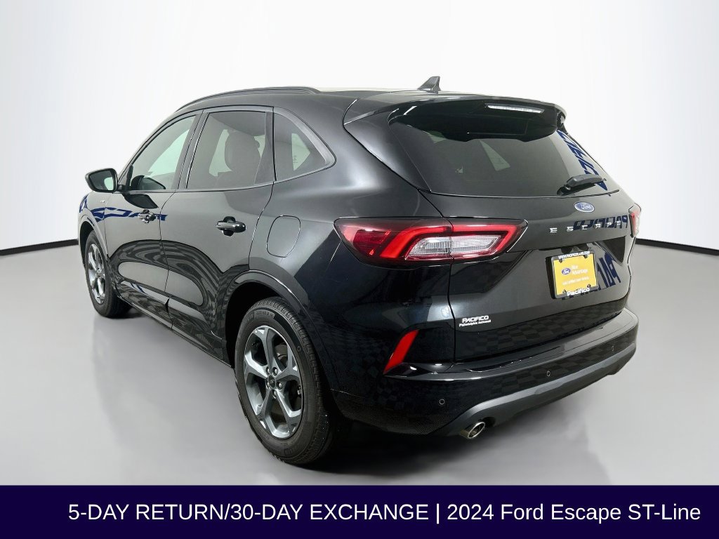 Used 2024 Ford Escape ST-Line w/ Tech Pack #1 FWD image 6