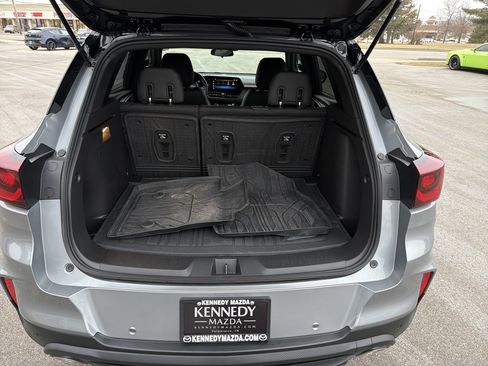 Used 2024 Chevrolet TrailBlazer RS w/ Driver Confidence Package image 48