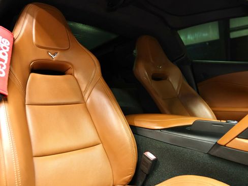 Used 2015 Chevrolet Corvette Stingray Coupe w/ 3LT Preferred Equipment Group image 31