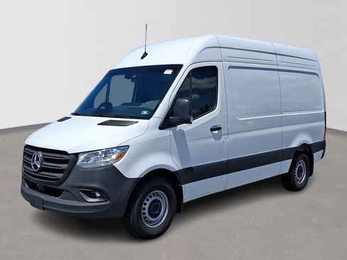 Used 2026 Mercedes-Benz Sprinter 2500 image 1