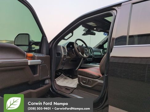 Used 2019 Ford F450 King Ranch w/ King Ranch Ultimate Package AWD/4WD image 9