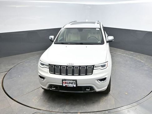 Used 2017 Jeep Grand Cherokee Overland image 37