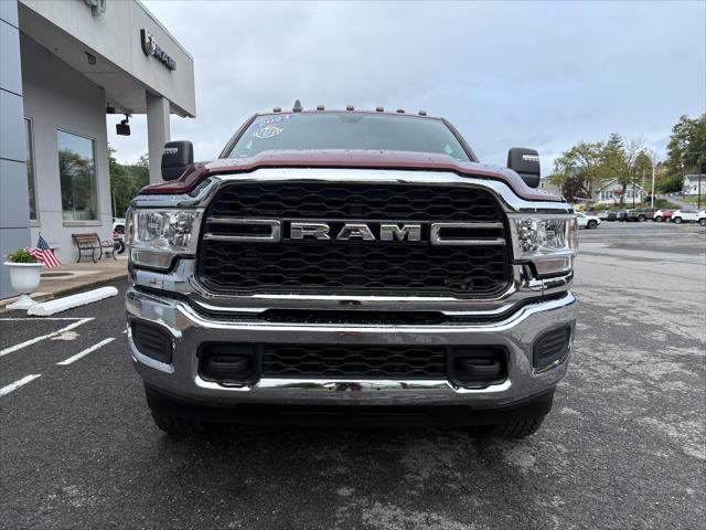 Certified 2024 RAM 2500 Tradesman w/ Chrome Appearance Group AWD/4WD image 4