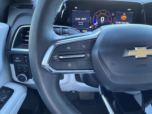 Used 2025 Chevrolet Tahoe Premier image 16