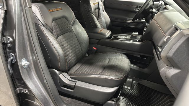 Used 2024 Nissan Pathfinder Rock Creek AWD/4WD image 24