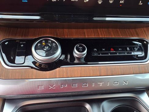 New 2026 Ford Expedition King Ranch AWD/4WD image 18