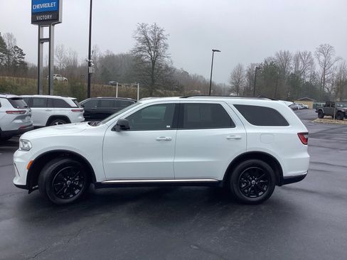 Used 2024 Dodge Durango SXT image 6
