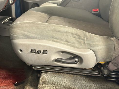 Used 2005 Dodge Dakota SLT image 23