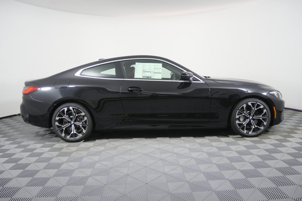 New 2027 BMW 430i Coupe w/ Convenience Package RWD image 3