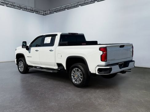 Used 2024 Chevrolet Silverado 2500 LTZ w/ LTZ Plus Package AWD/4WD image 5