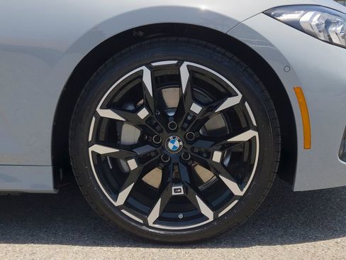 New 2026 BMW 330i Sedan w/ M Sport Package RWD image 6