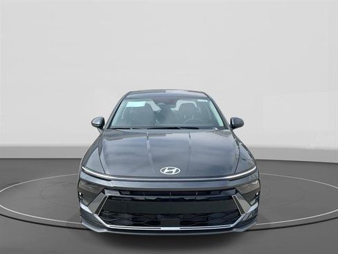 New 2026 Hyundai Sonata SE FWD image 2