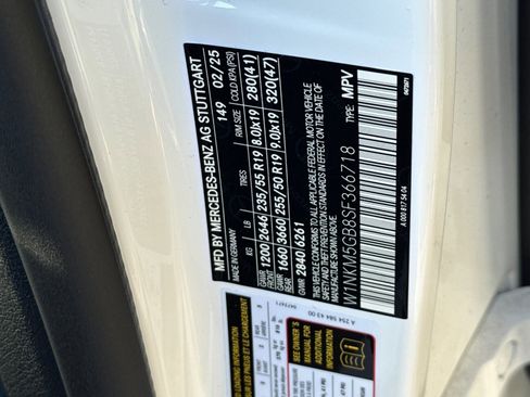 New 2025 Mercedes-Benz GLC 350e 4MATIC image 17