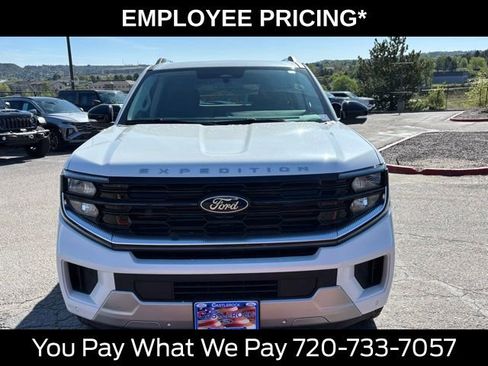 New 2026 Ford Expedition Platinum w/ Driver's Package AWD/4WD image 8