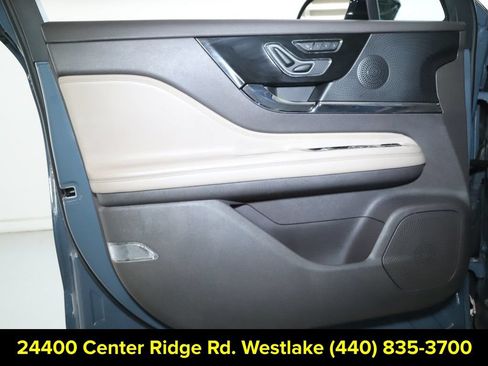 Certified 2023 Lincoln Corsair Reserve AWD/4WD image 15