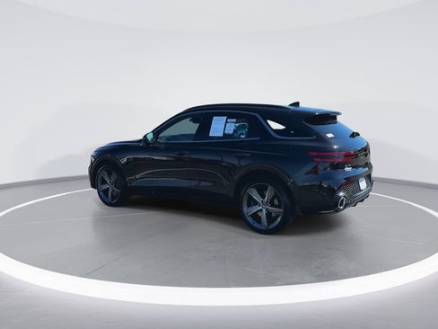 Used 2025 Genesis GV70 2.5T w/ Sport Prestige Package AWD/4WD image 6