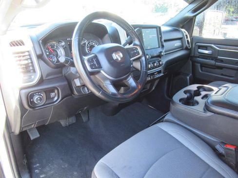 Used 2024 RAM 2500 Big Horn AWD/4WD image 16
