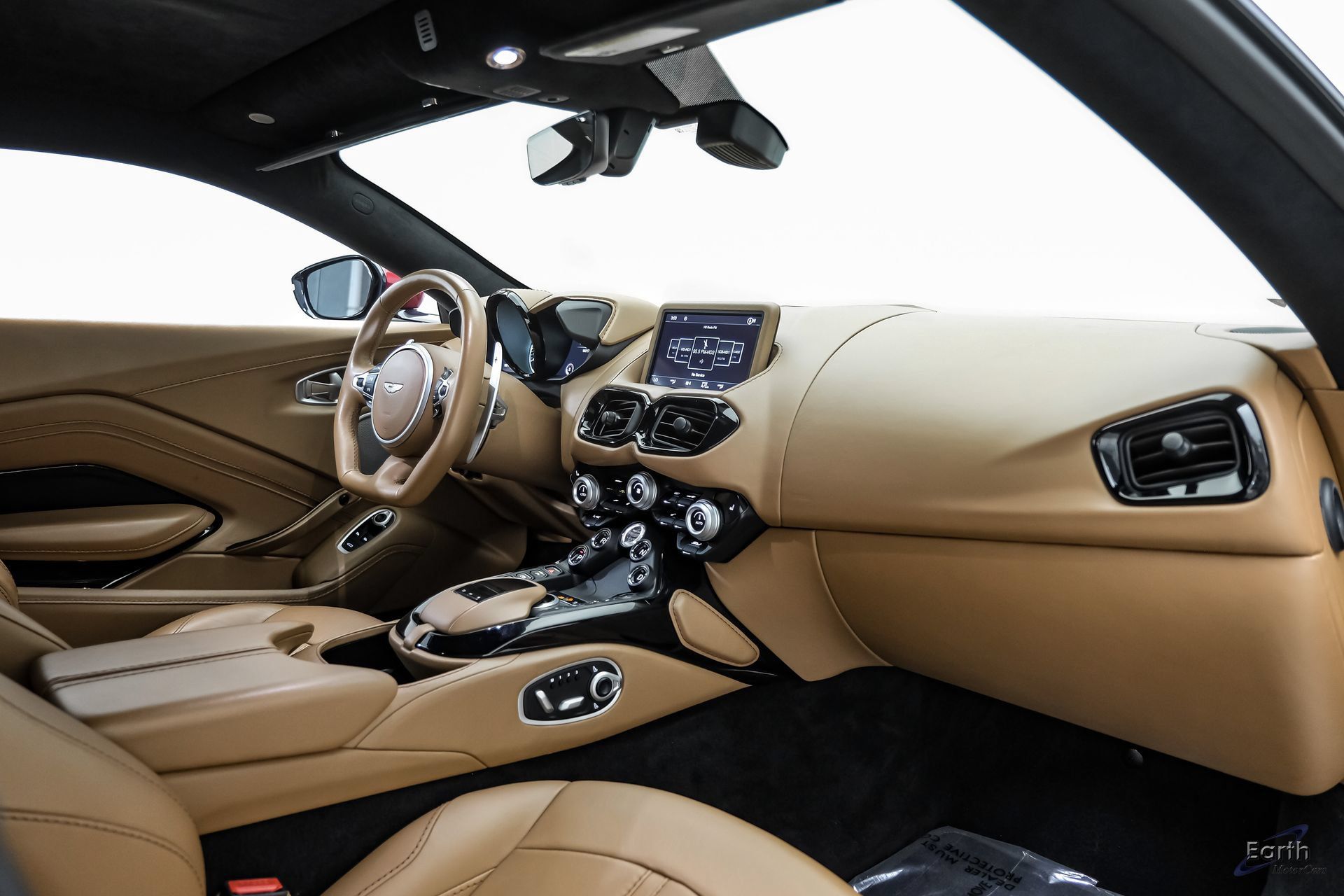Used 2020 Aston Martin V8 Vantage Coupe RWD image 49