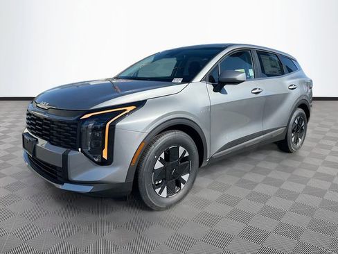 New 2026 Kia Sportage LX FWD image 3