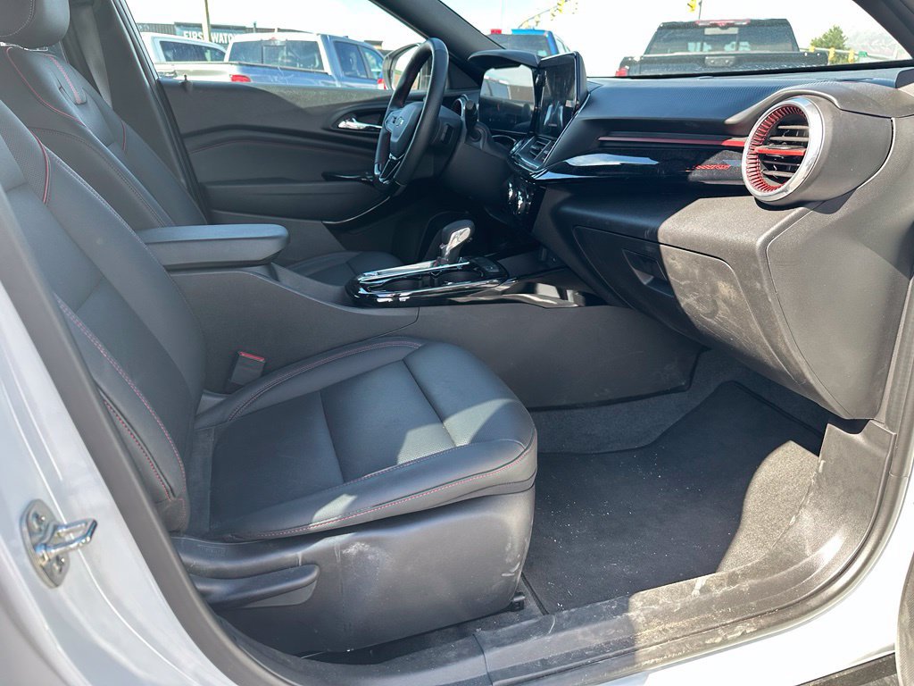 Certified 2026 Chevrolet Trax RS w/ Driver Confidence Package FWD image 19