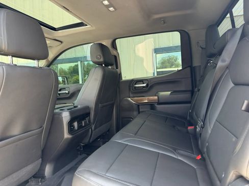 Used 2020 Chevrolet Silverado 1500 RST AWD/4WD image 8