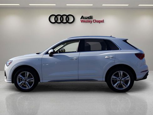 Used 2024 Audi Q3 2.0T Premium Plus image 2