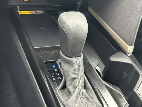 Certified 2025 Toyota Camry LE image 25