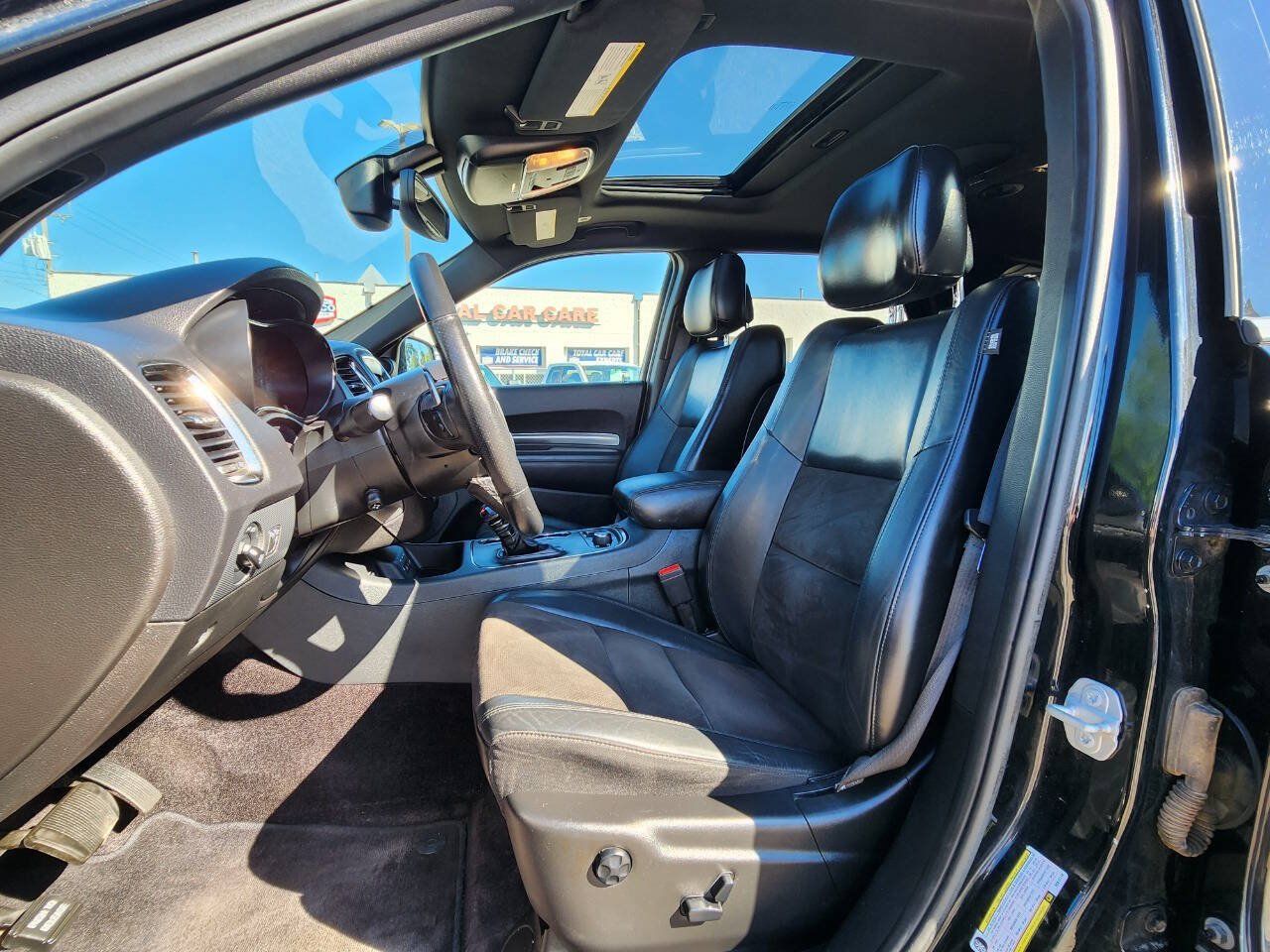 Used 2019 Dodge Durango R/T w/ Trailer Tow Group IV AWD/4WD image 12
