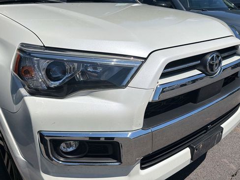 Used 2022 Toyota 4Runner Limited AWD/4WD image 4