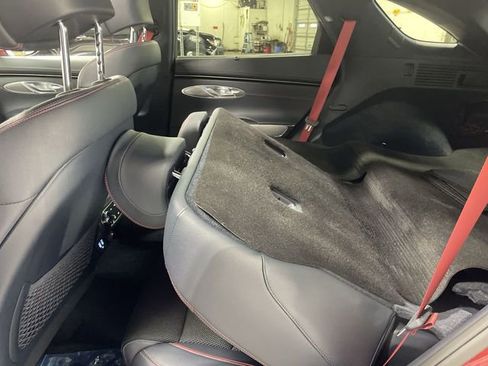 Used 2023 Genesis GV70 2.5T w/ Sport Prestige Package image 24