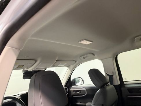 Used 2025 Ford Bronco Sport Badlands image 11