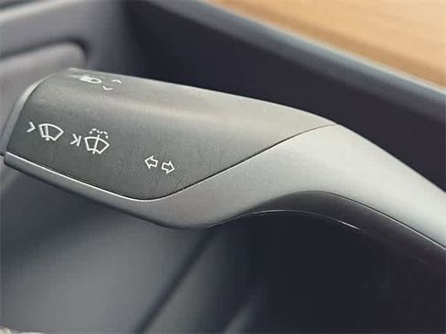 Used 2020 Tesla Model 3 Performance image 26