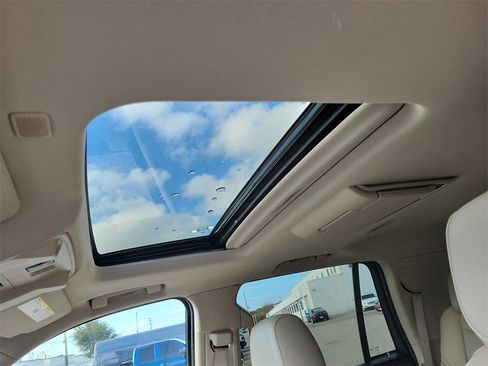 Used 2019 Cadillac Escalade Luxury image 37