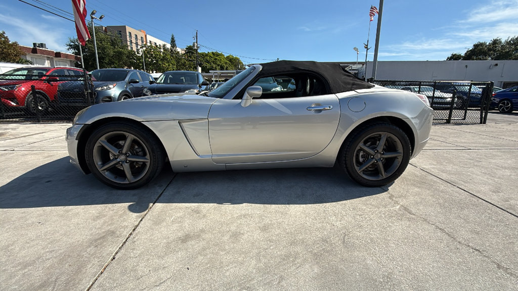 Used 2008 Saturn Sky Red Line RWD image 10