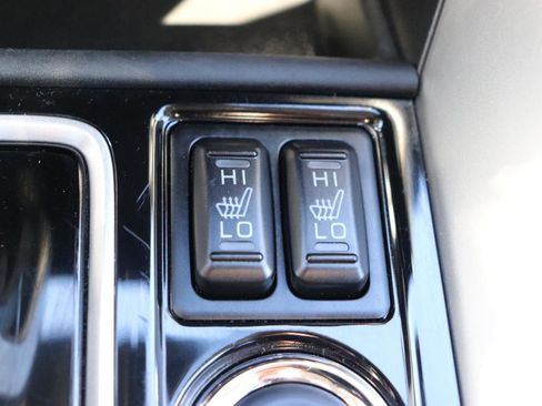 Used 2025 Mitsubishi Eclipse Cross SE image 34