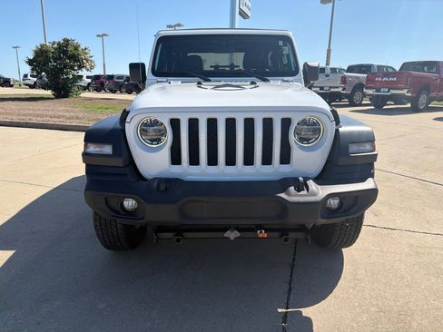 Used 2020 Jeep Wrangler Sport AWD/4WD image 8