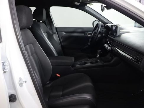 Used 2022 Honda Civic Sport image 11