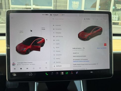 Used 2018 Tesla Model 3 Long Range RWD image 41