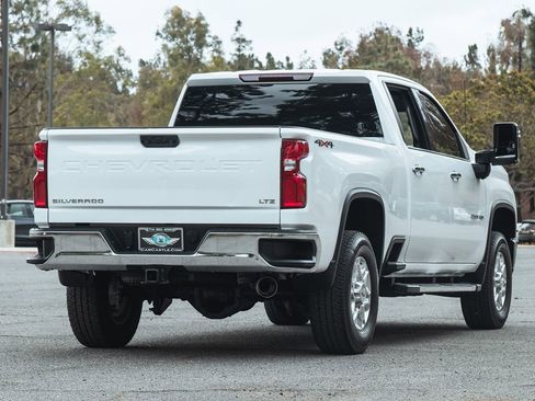 Used 2024 Chevrolet Silverado 2500 LTZ image 21