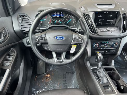 Used 2017 Ford Escape SE w/ SE Leather Comfort Package image 15