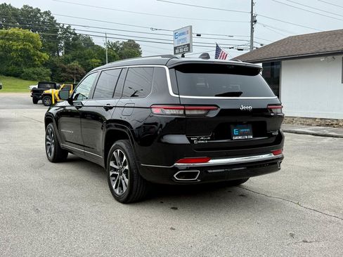 Used 2021 Jeep Grand Cherokee L Overland w/ Luxury Tech Group IV AWD/4WD image 21