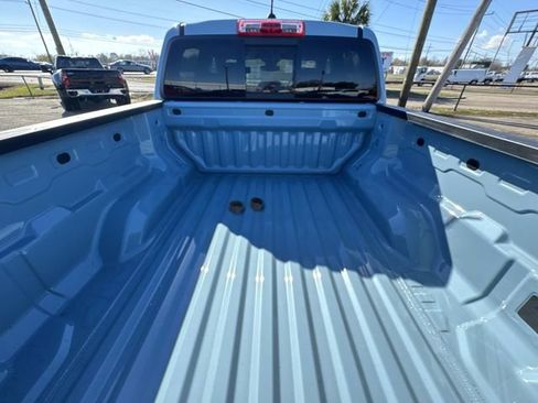 New 2026 Chevrolet Colorado W/T image 21