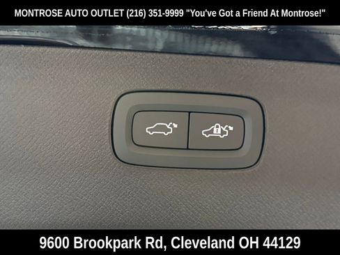 New 2026 Volvo XC90 B6 Plus w/ Protection Package Premier AWD/4WD image 42