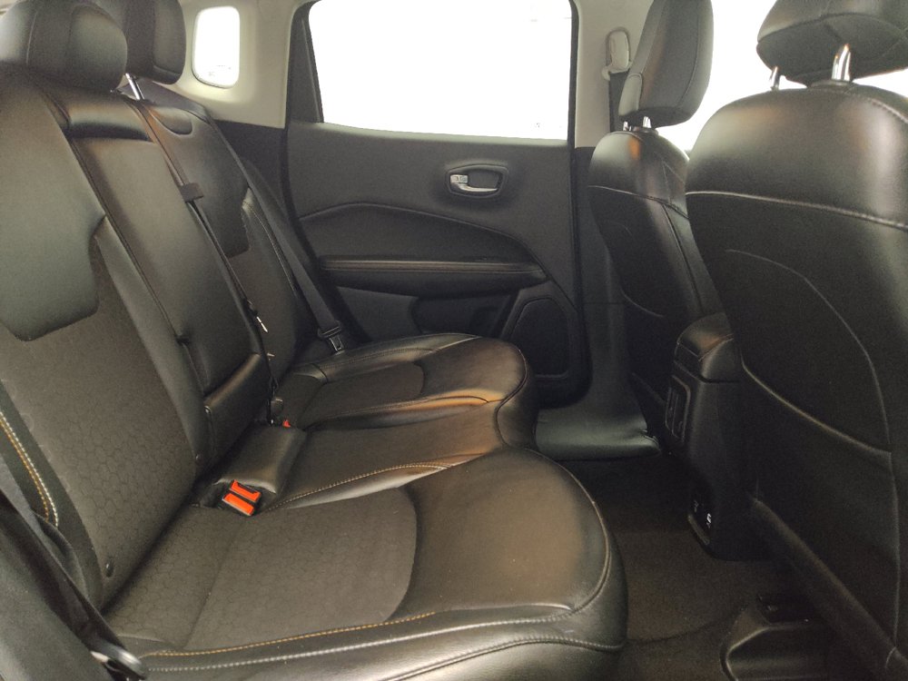 Used 2021 Jeep Compass Latitude w/ Convenience Group AWD/4WD image 19