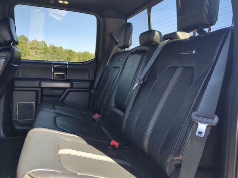 Used 2021 Ford F250 Platinum w/ FX4 Off-Road Package image 24