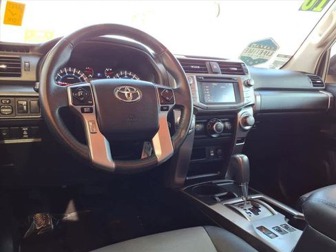 Used 2016 Toyota 4Runner SR5 image 9