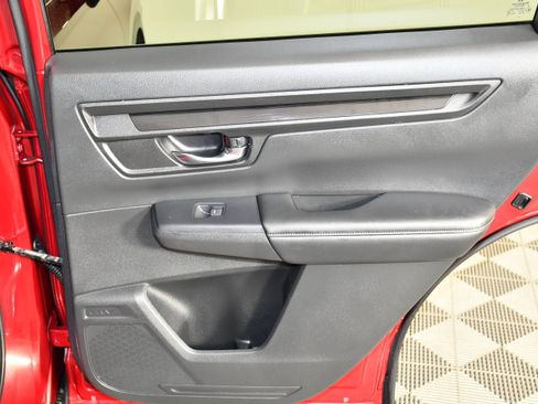 Certified 2025 Honda CR-V LX image 33
