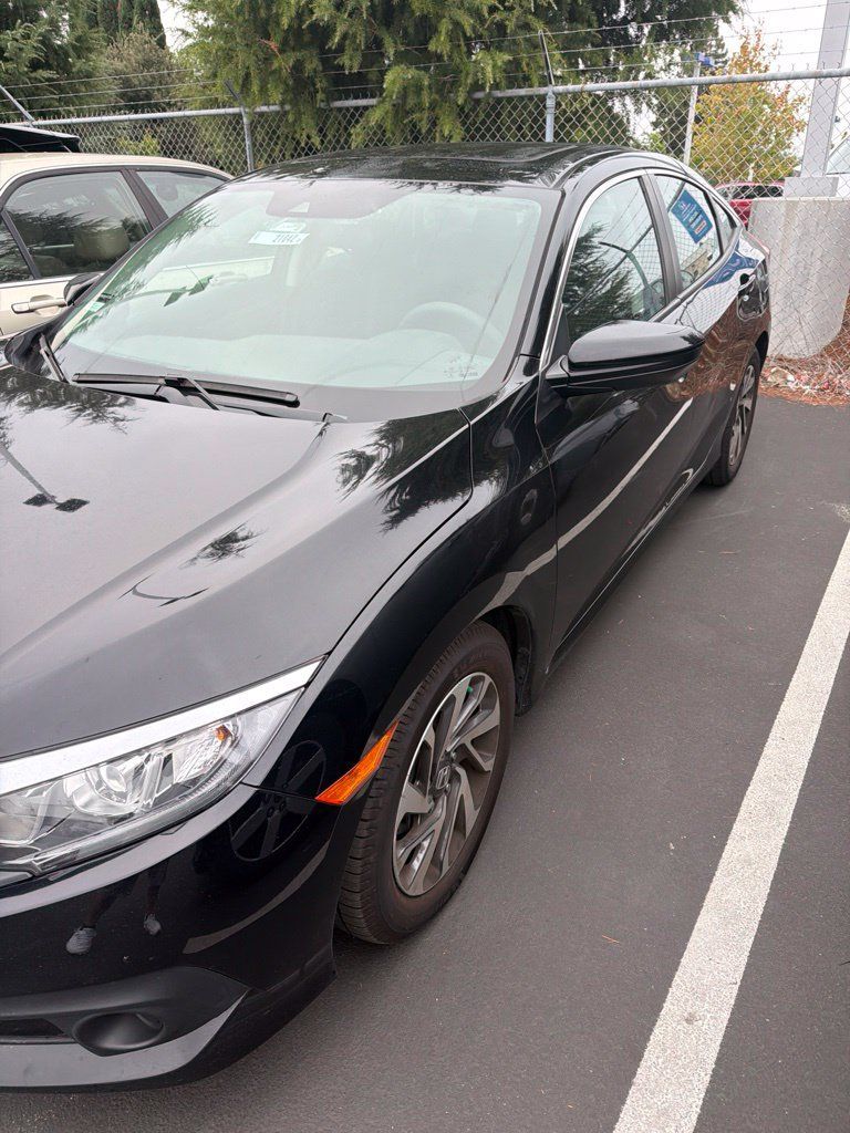 Used 2017 Honda Civic EX image 2