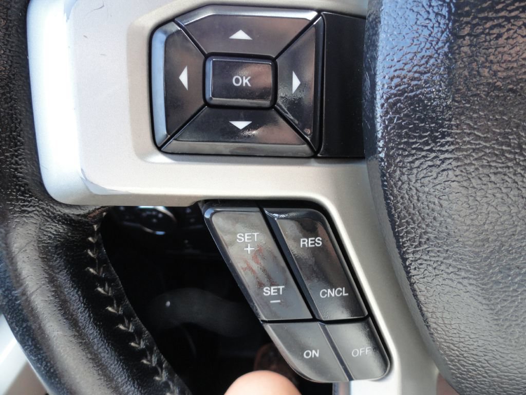 Used 2019 Ford F250 Lariat w/ Chrome Package AWD/4WD image 28