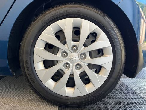 Used 2016 Hyundai Elantra GT image 27